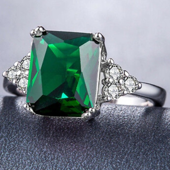 New Fine Engagement Ring 925 Sterling Silver - Picture 6 of 6